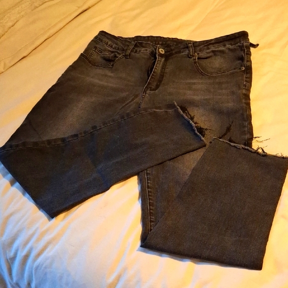 Shein Black Denim Stretch Jeans - Picture 1 of 8